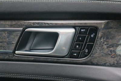 2018 Porsche Panamera Turbo