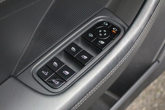 2018 Porsche Panamera Turbo