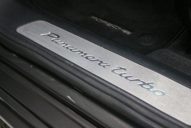 2018 Porsche Panamera Turbo