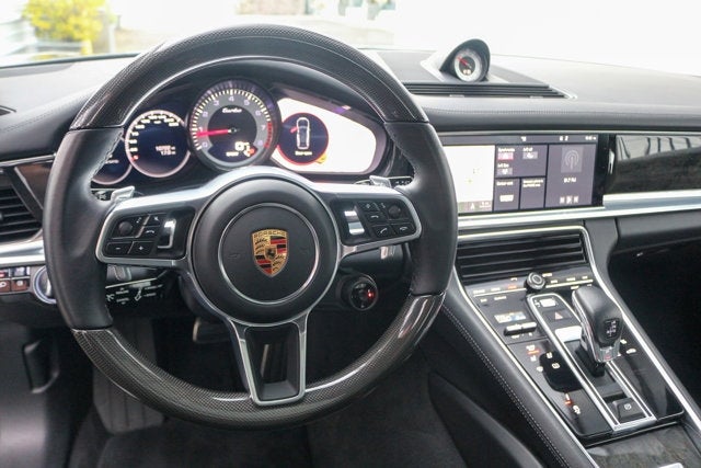 2018 Porsche Panamera Turbo