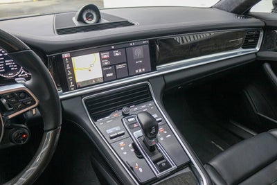 2018 Porsche Panamera Turbo