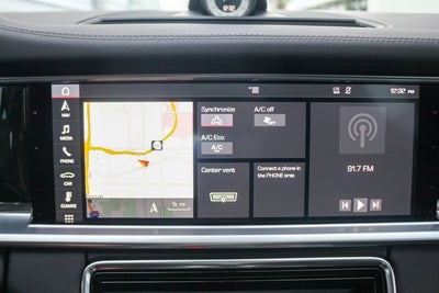 2018 Porsche Panamera Turbo