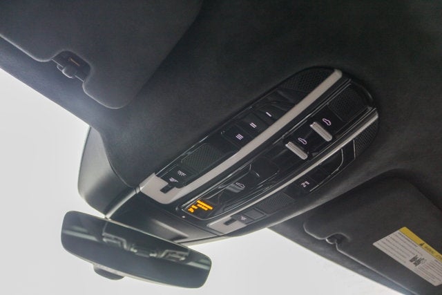 2018 Porsche Panamera Turbo