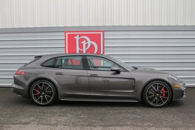2018 Porsche Panamera Turbo