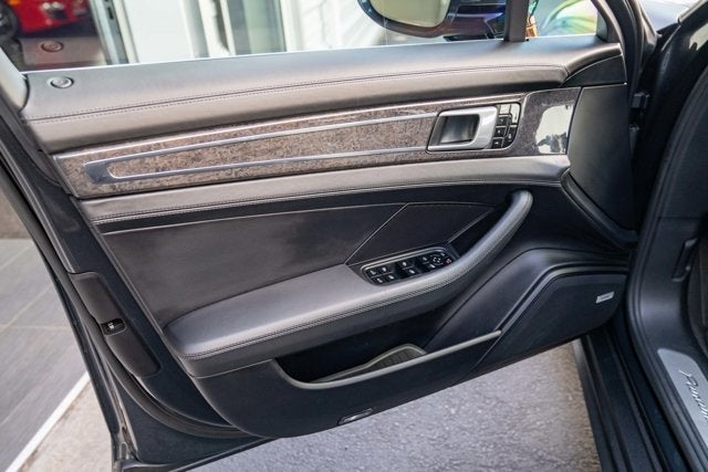 2018 Porsche Panamera Turbo Sport Turismo