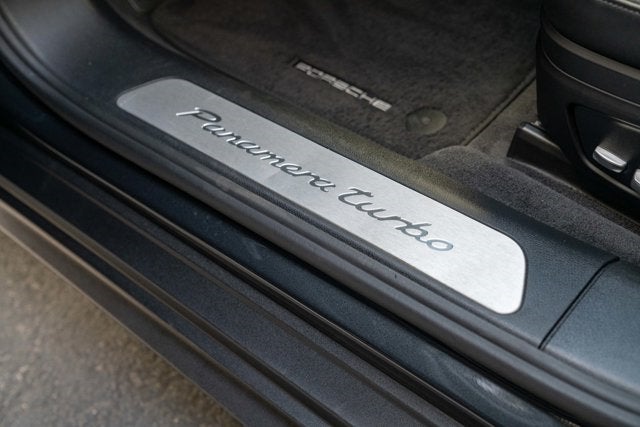 2018 Porsche Panamera Turbo Sport Turismo