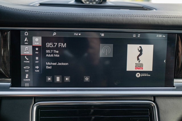 2018 Porsche Panamera Turbo Sport Turismo