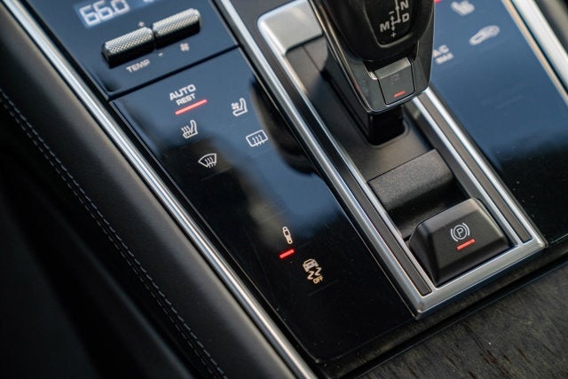 2018 Porsche Panamera Turbo Sport Turismo