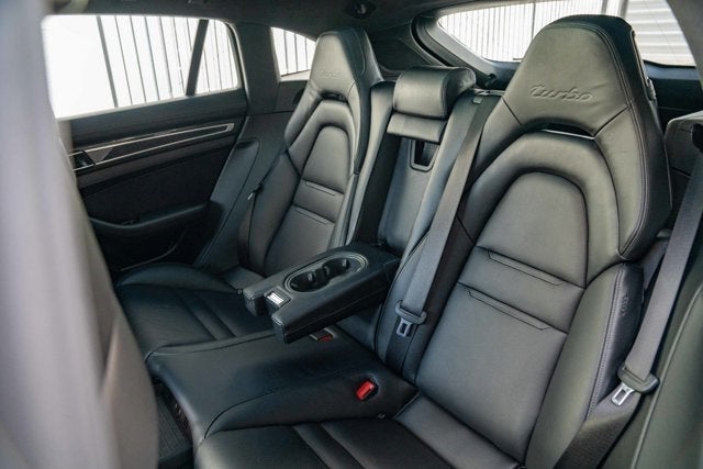 2018 Porsche Panamera Turbo Sport Turismo