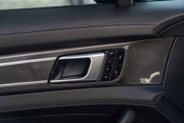 2018 Porsche Panamera Turbo S E-Hybrid