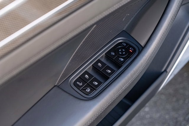 2018 Porsche Panamera Turbo S E-Hybrid