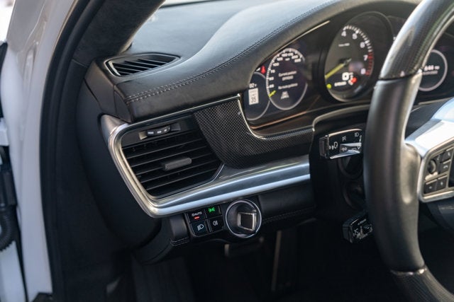 2018 Porsche Panamera Turbo S E-Hybrid