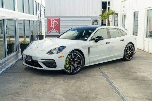 2018 Porsche Panamera Turbo S E-Hybrid