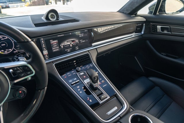 2018 Porsche Panamera Turbo S E-Hybrid