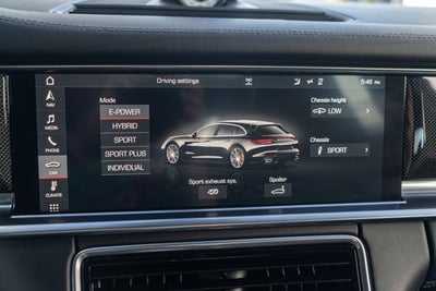 2018 Porsche Panamera Turbo S E-Hybrid