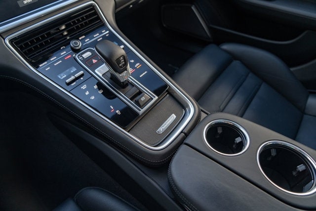 2018 Porsche Panamera Turbo S E-Hybrid