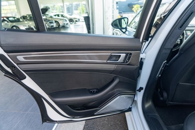 2018 Porsche Panamera Turbo S E-Hybrid