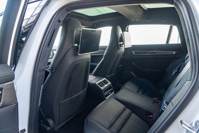 2018 Porsche Panamera Turbo S E-Hybrid