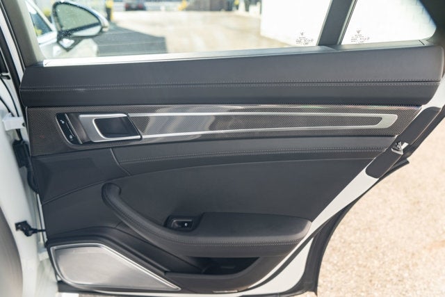 2018 Porsche Panamera Turbo S E-Hybrid