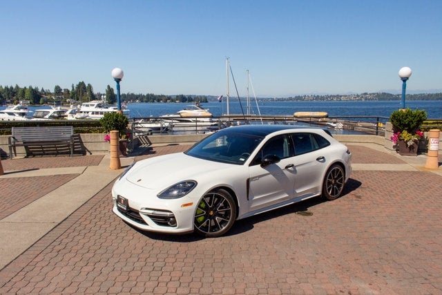 2018 Porsche Panamera Turbo S E-Hybrid