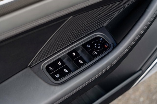 2019 Porsche Panamera Turbo S E-Hybrid