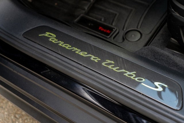 2019 Porsche Panamera Turbo S E-Hybrid