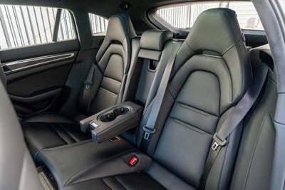 2019 Porsche Panamera Turbo S E-Hybrid