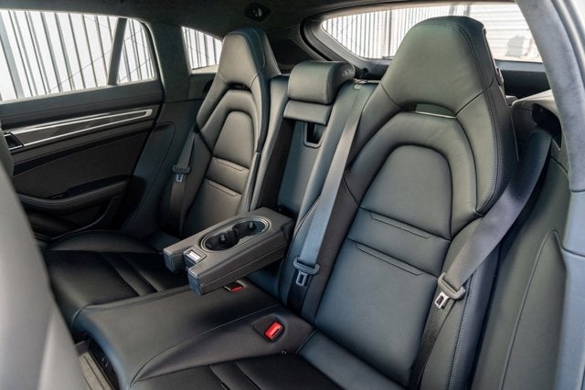 2019 Porsche Panamera Turbo S E-Hybrid