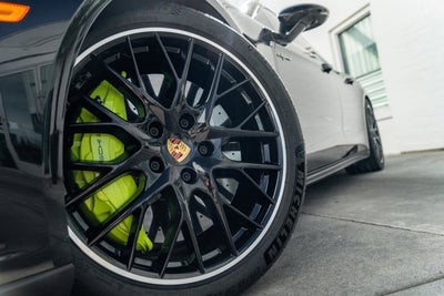2019 Porsche Panamera Turbo S E-Hybrid