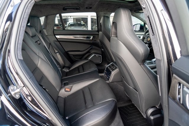 2019 Porsche Panamera Turbo S E-Hybrid