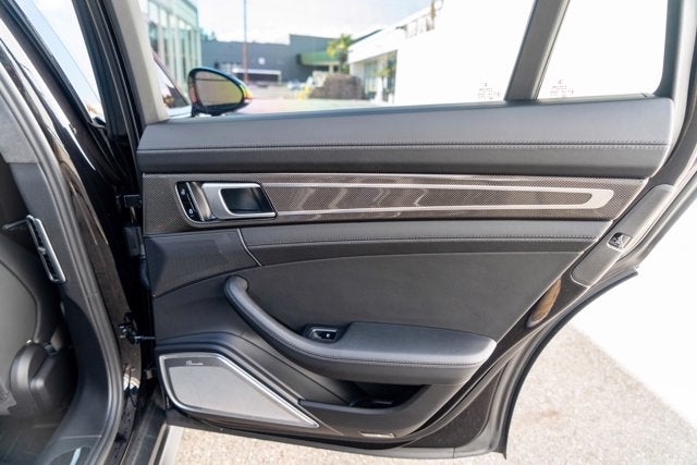 2019 Porsche Panamera Turbo S E-Hybrid