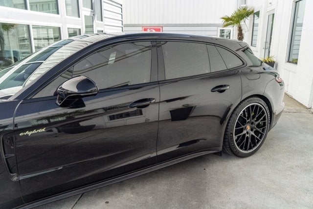 2019 Porsche Panamera Turbo S E-Hybrid