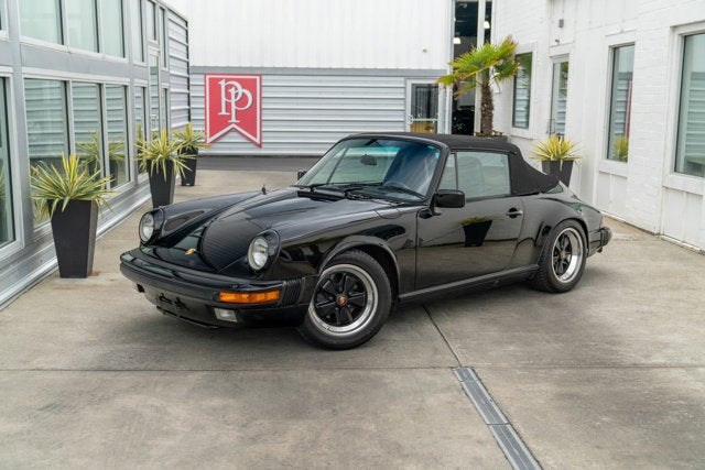 1986 Porsche 911 Carrera Cabriolet