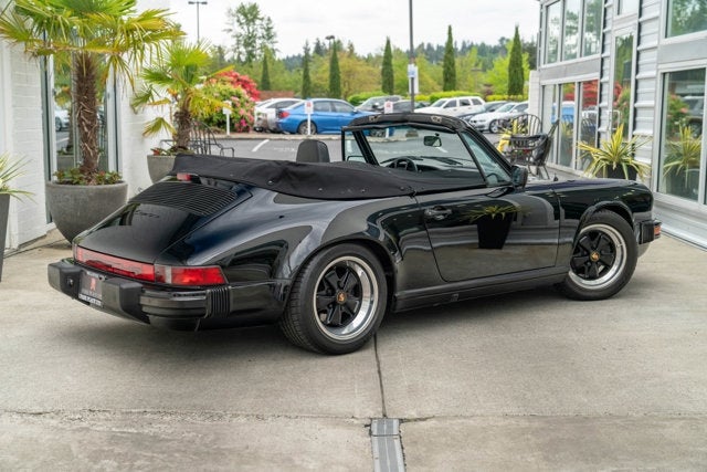 1986 Porsche 911 Carrera Cabriolet