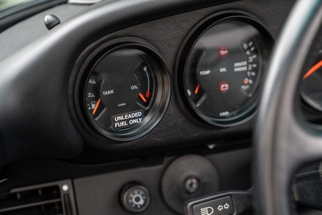 1986 Porsche 911 Carrera Cabriolet