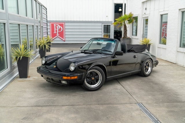 1986 Porsche 911 Carrera Cabriolet