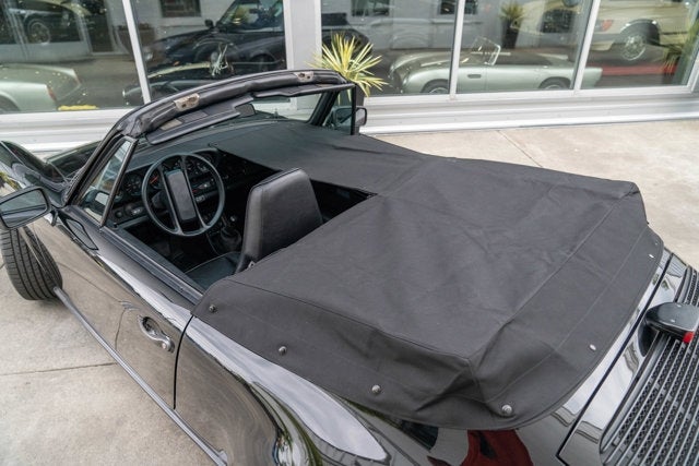 1986 Porsche 911 Carrera Cabriolet