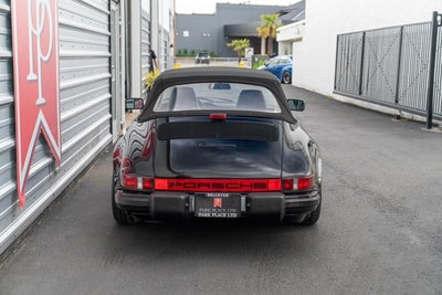 1986 Porsche 911 Carrera Cabriolet