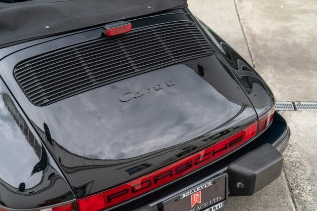 1986 Porsche 911 Carrera Cabriolet