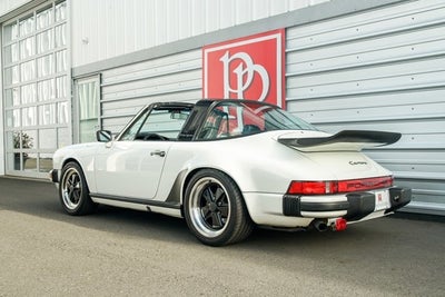 1984 Porsche 911 Targa