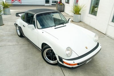 1984 Porsche 911 Targa