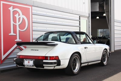 1989 Porsche 911 Carrera Targa