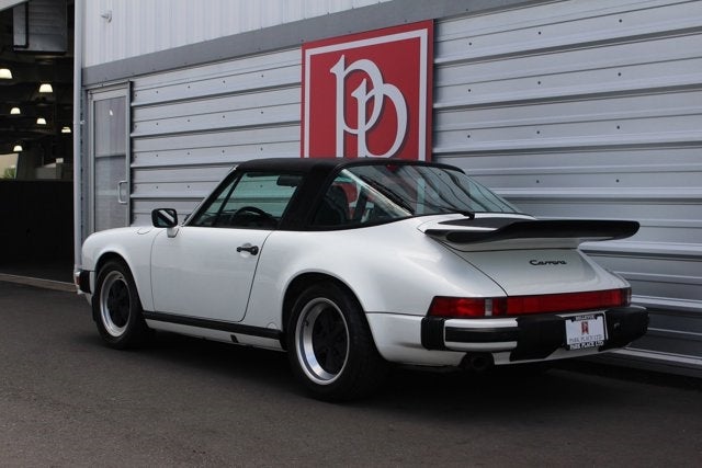 1989 Porsche 911 Carrera Targa