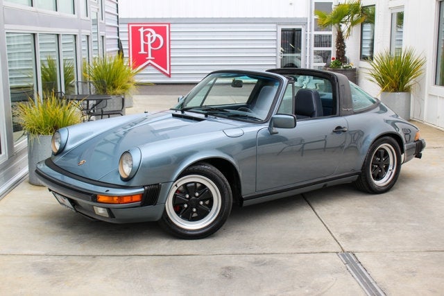 1984 Porsche 911 Targa