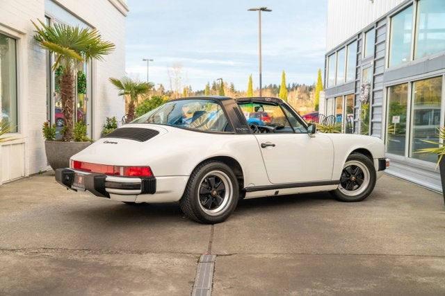 1987 Porsche 911 Carrera Targa
