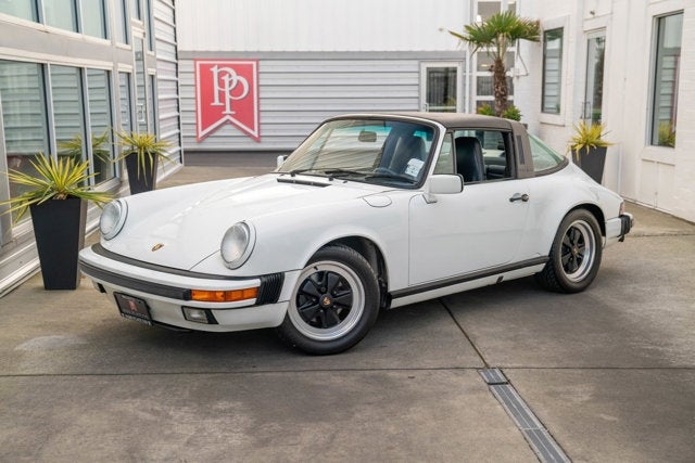 1987 Porsche 911 Carrera Targa
