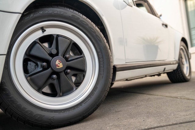 1987 Porsche 911 Carrera Targa