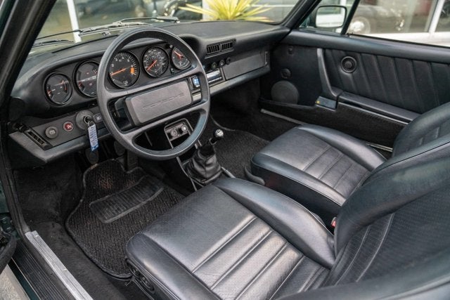 1985 Porsche 911 Carrera Cabriolet