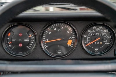 1985 Porsche 911 Carrera Cabriolet