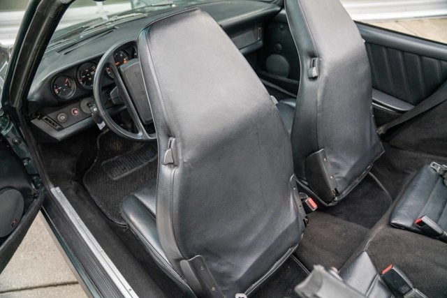 1985 Porsche 911 Carrera Cabriolet